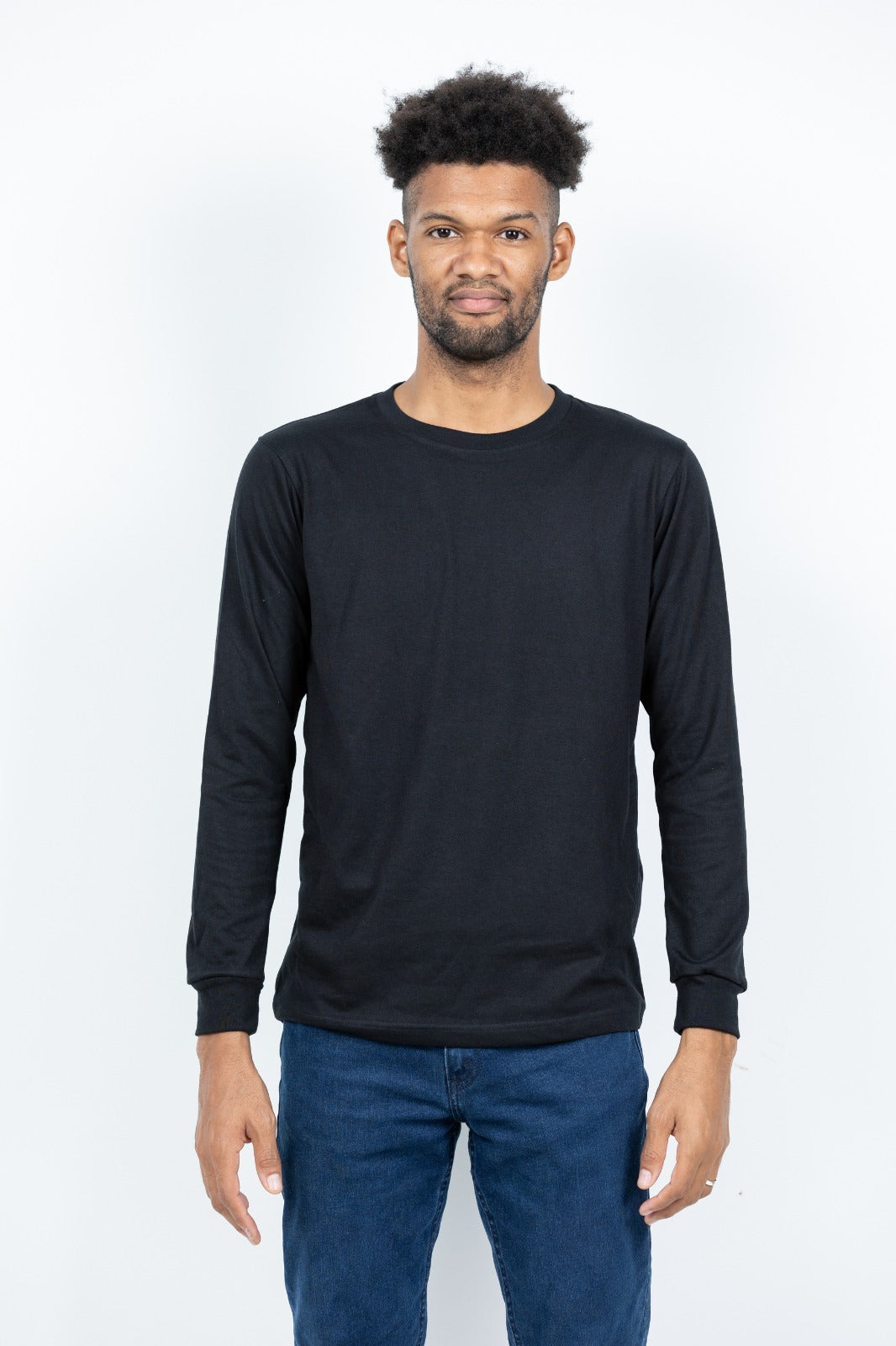 GRABO365® DESIGN Long Sleeve T-shirt with crew neck in Black GRABO365