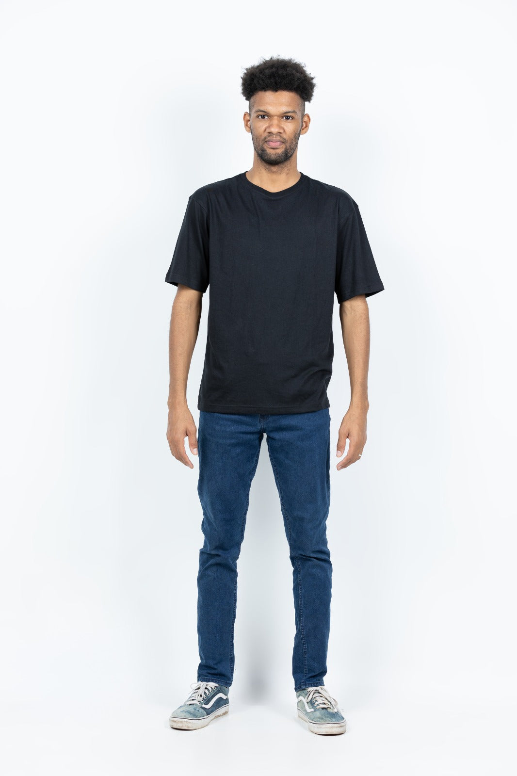 GRABO365® DESIGN Oversized T-shirt with crew neck in Black GRABO365