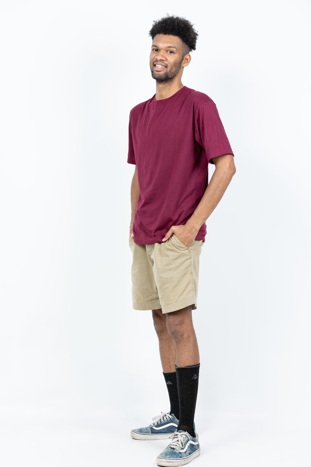 GRABO365® DESIGN Oversized T-shirt with crew neck in Maroon GRABO365